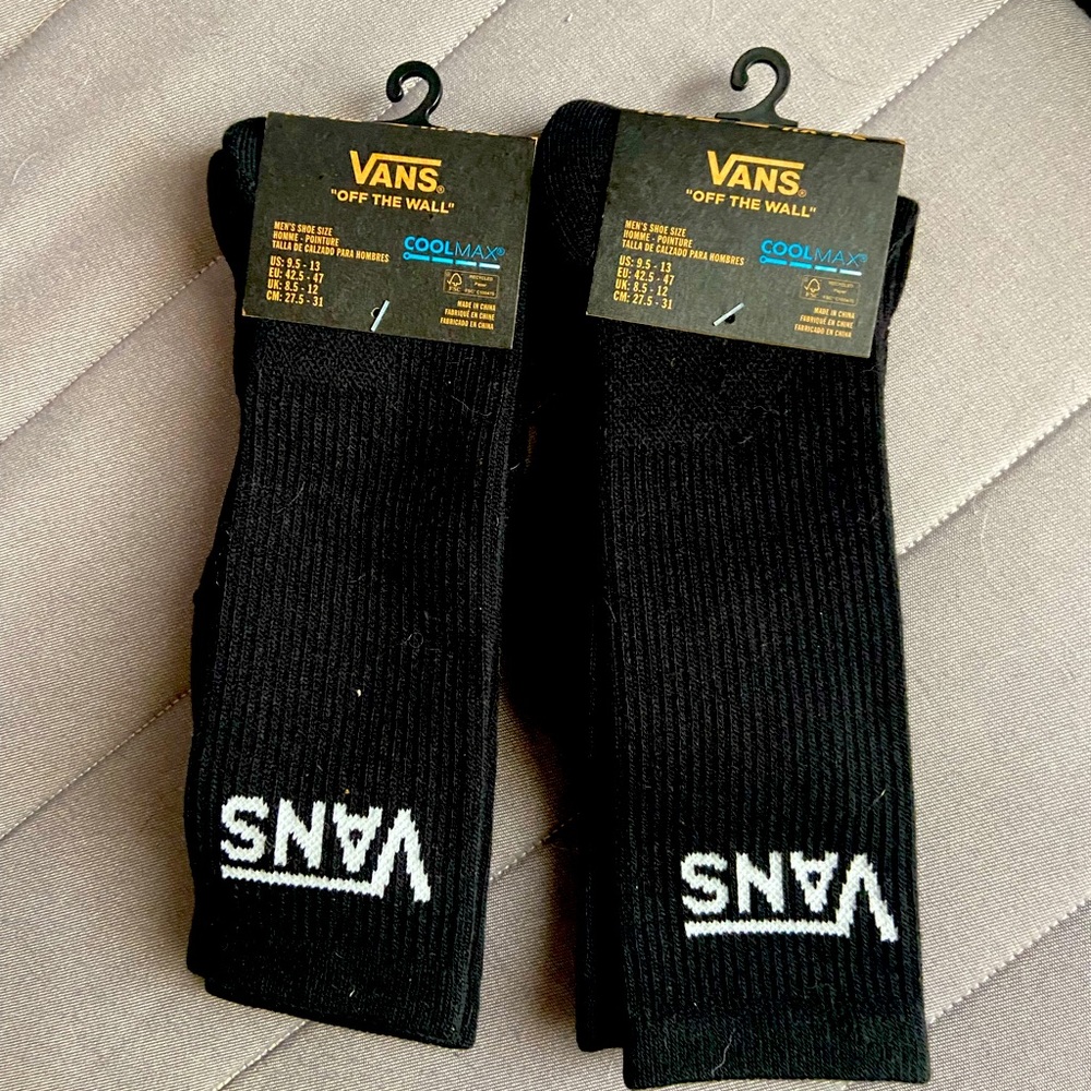 NWT Vans crew socks (2 pairs)